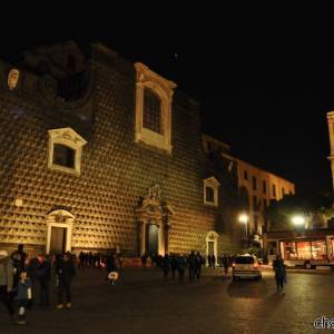 Passeggita tra Paizza del Gesù, Piazza San Domenico Maggiore alla ricerca di pastori ( (22)