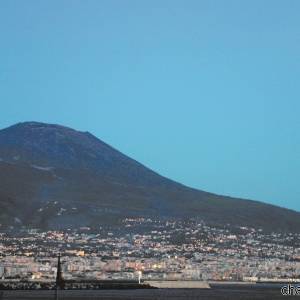 Vedute del Vesuvio da Napoli