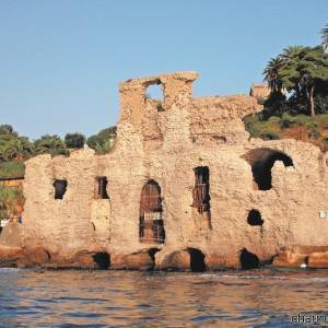 Resti antica villa romana sulla costa possillipina