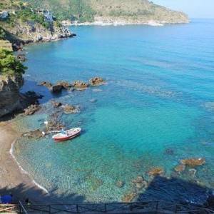 Una spiaggia della Costiera Amalfitana