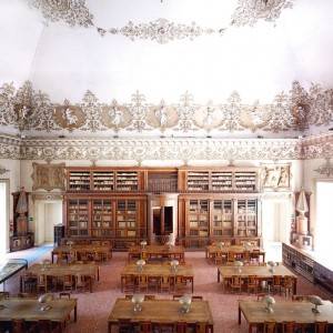 Biblioteca-Nazionale-Vittorio-Emanuele-III-Salone-di-lettura