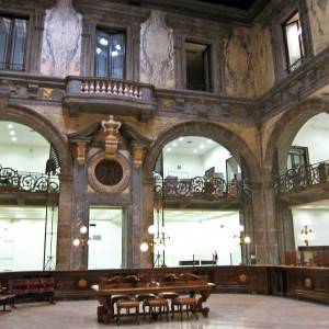 Palazzo Zevallos, lo sfarzo del salone interno