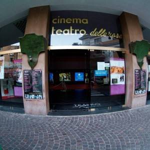 Il Cinema Teatro delle Rose a Piano di Sorrento