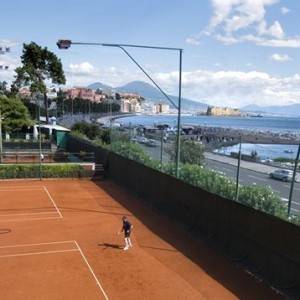 I campi in terra rossa del Tennis Club di viale Dohrn