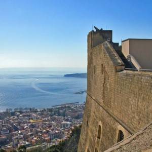 Scorcio di Napoli vista dalle mura di Castel Sant’Elmo