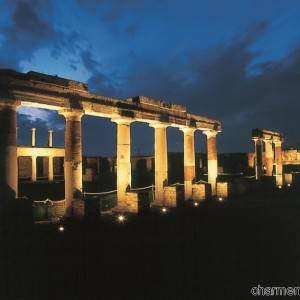 Pompei scavi by night